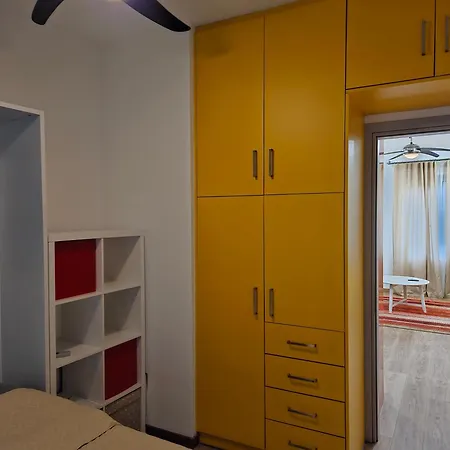 Academia By The Park Apartment Athens