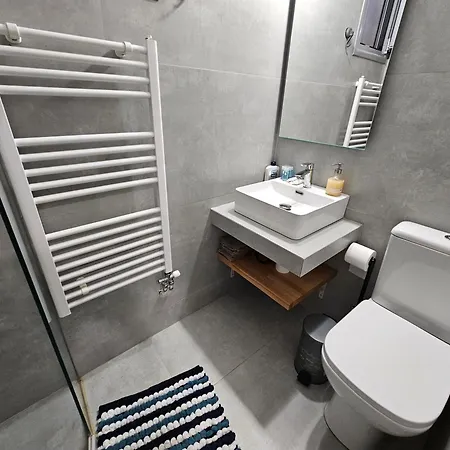 Academia By The Park Appartamento Atene